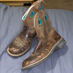 Women Ariat boots